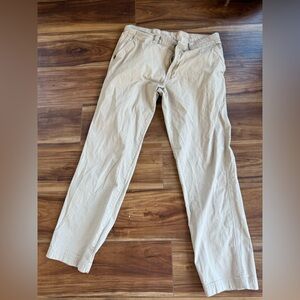 Columbia Men's Khaki Chinos